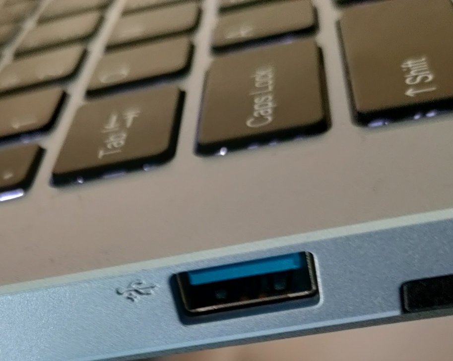 USB 3.0 Port